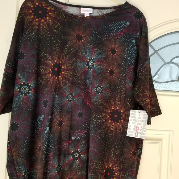 Top - Picture 1 of 3